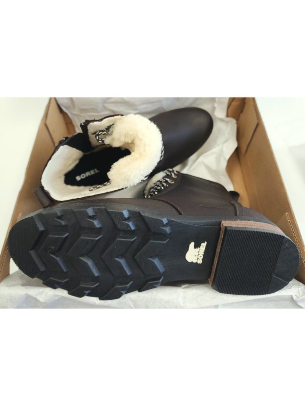 Sorel Womens Emelie Short Lace Cozy Waterproof Leather Boot Blackened Brown US 8 - Picture 3 of 4